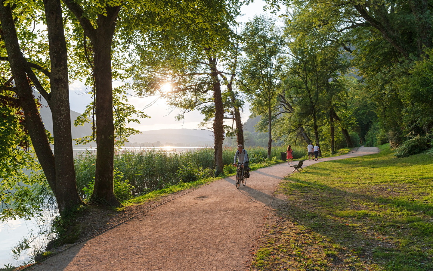 Tour du lac de Nantua à vélo