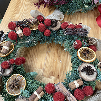 Atelier couronne de noël pour les enfants