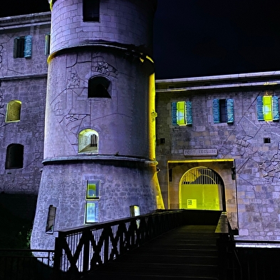 Son et lumière au Fort l'Écluse