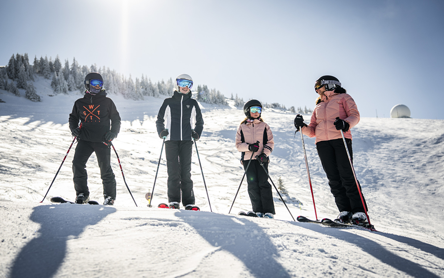 Jura sur Léman : domaine skiable franco-suisse