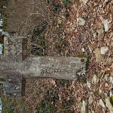 Le Val de Cusance (par la croix de Saint-Erminfroi) 