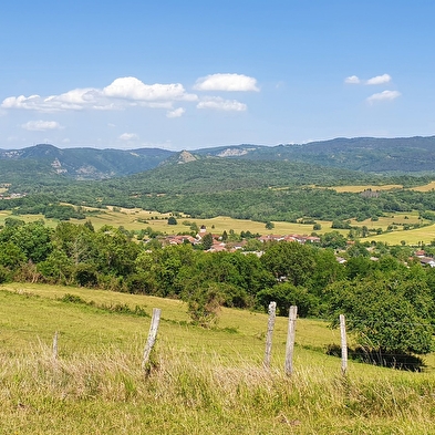 Randonnée - Donjon de Buenc, Sur le Mont