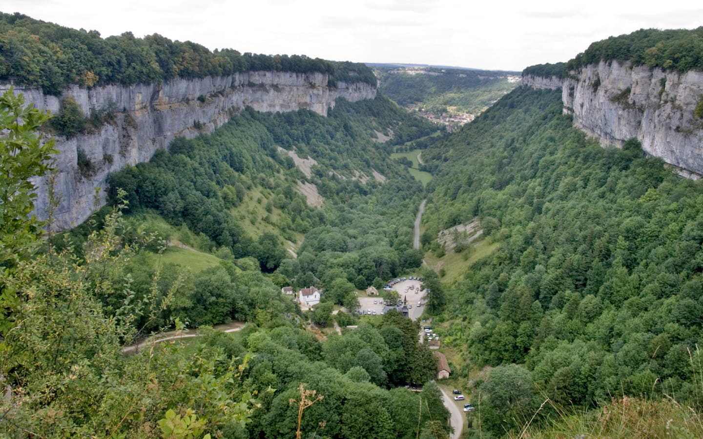 Latitude Rando Jura