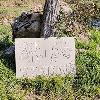 Sentier Mémoire de Pierre