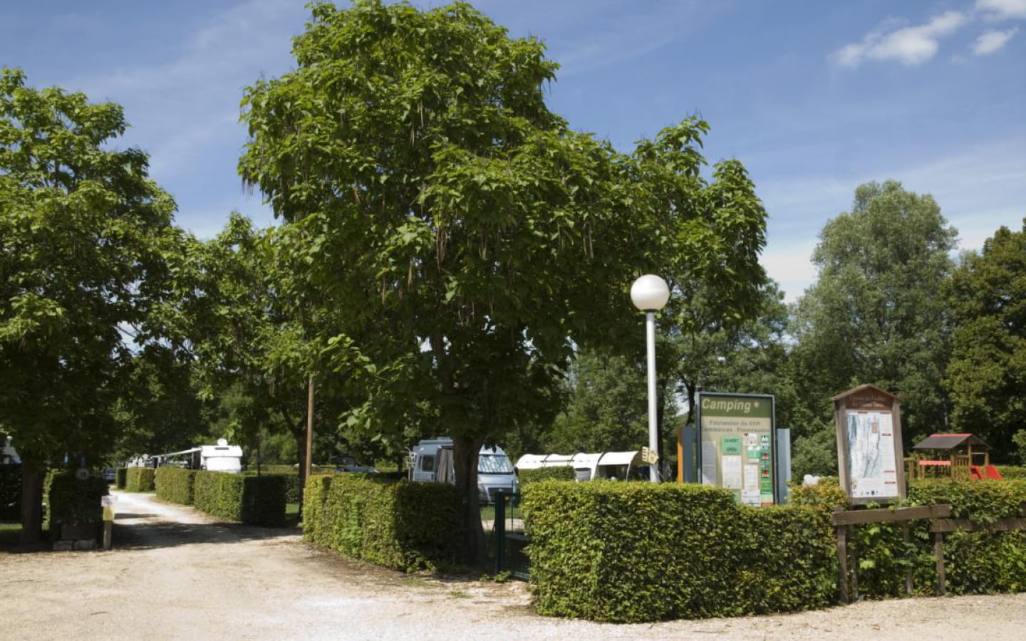 Camping Municipal de Chavannes/Suran