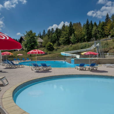 Piscine de plein-air chauffée