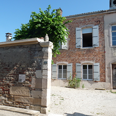La Cité de Saint-Trivier-de-Courtes