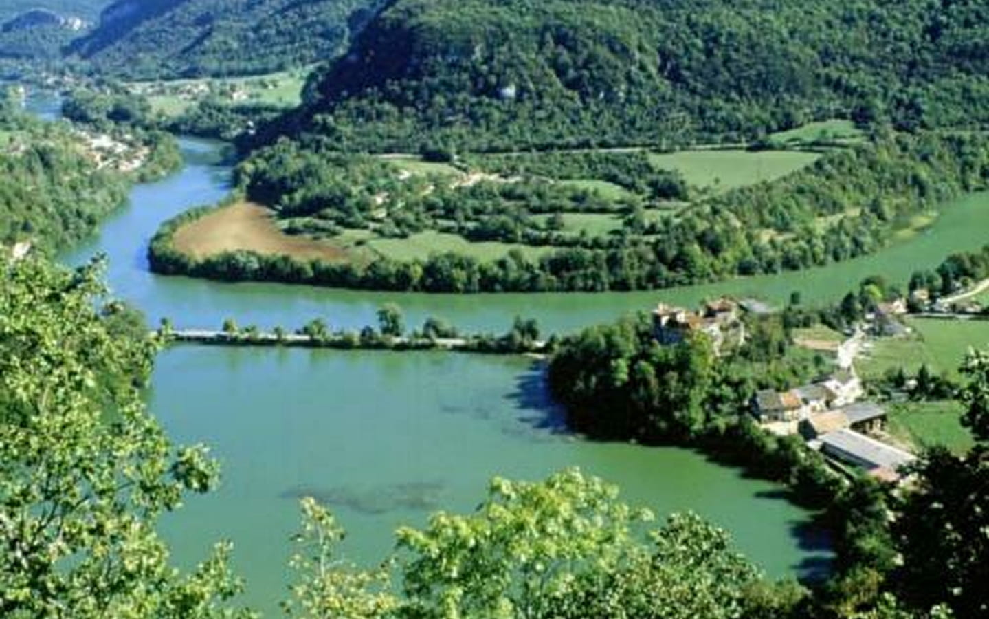 Belvédères de la chapelle de Saint Maurice d'Echazeaux