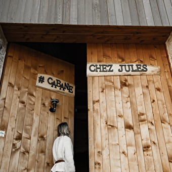 La Cabane et Spa Chez Jules - VELLEROT-LES-VERCEL