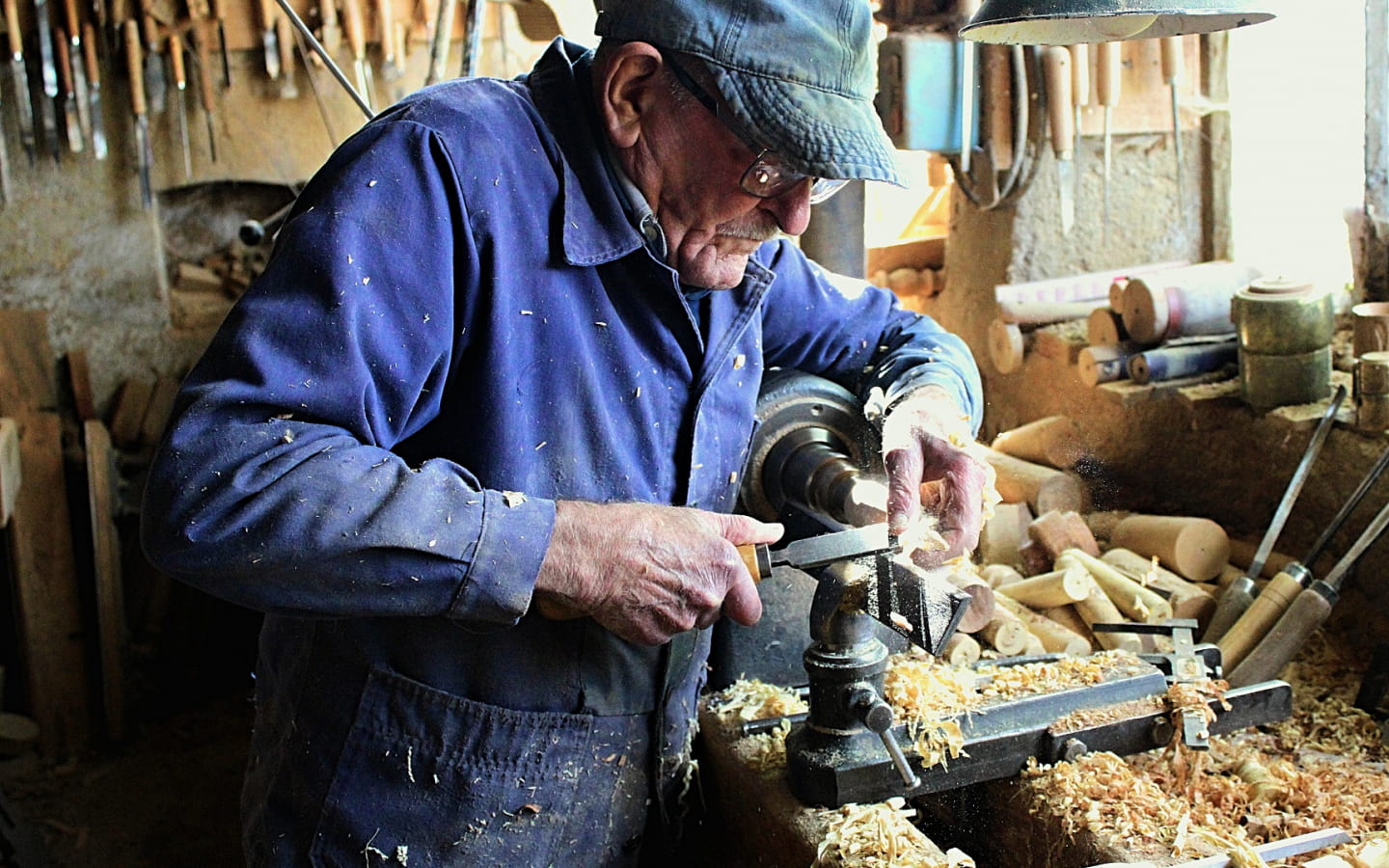 M. Marichy, tourneur sur bois 