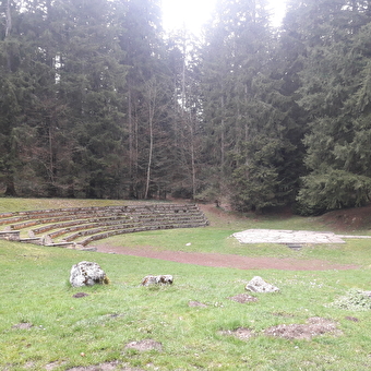 Le Théâtre Forestier - PONTARLIER