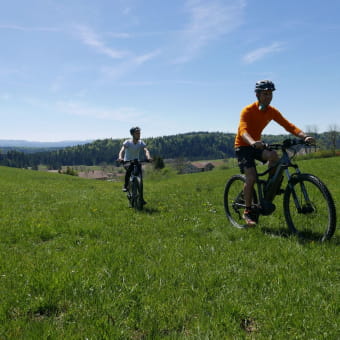 Location de VTT & VTTAE au Duchet - NANCHEZ