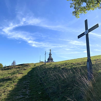 Le Sacré-Coeur et le Chemin de Croix