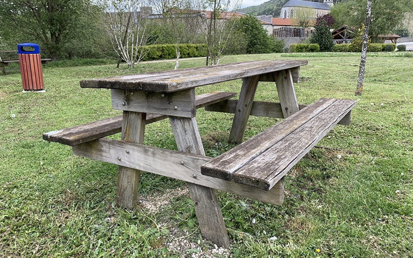 Aire de pique-nique de Saint-Martin-du-Fresne