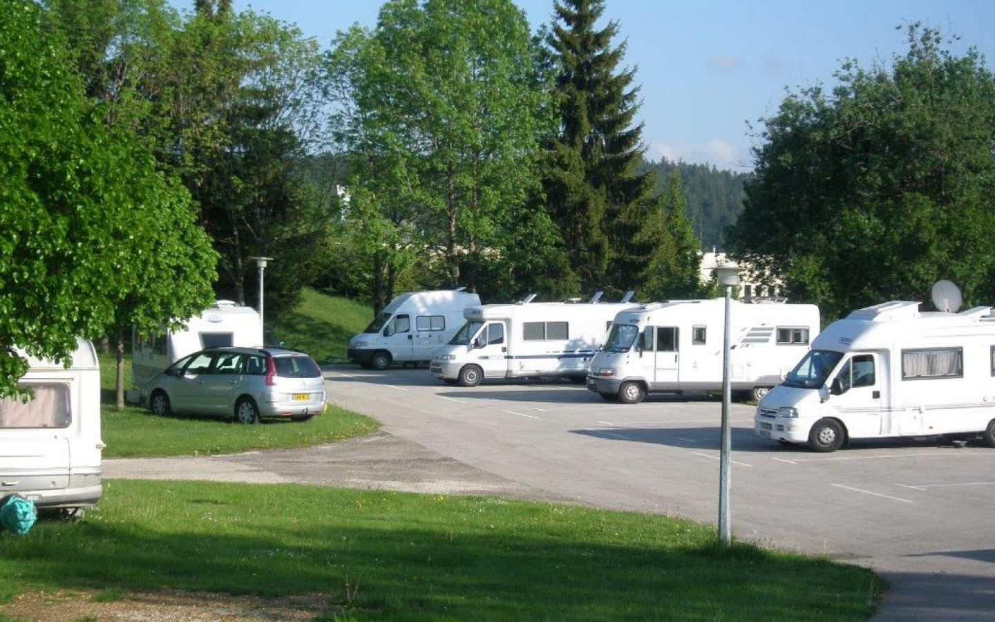 Aire de services du Camping Le Champ de Mars