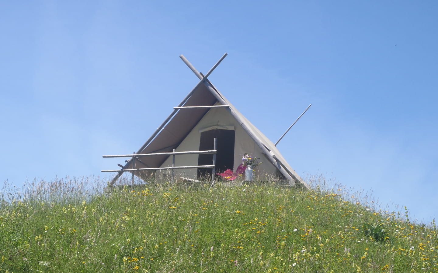  Refuge Les Adrets - Tente prospecteur 