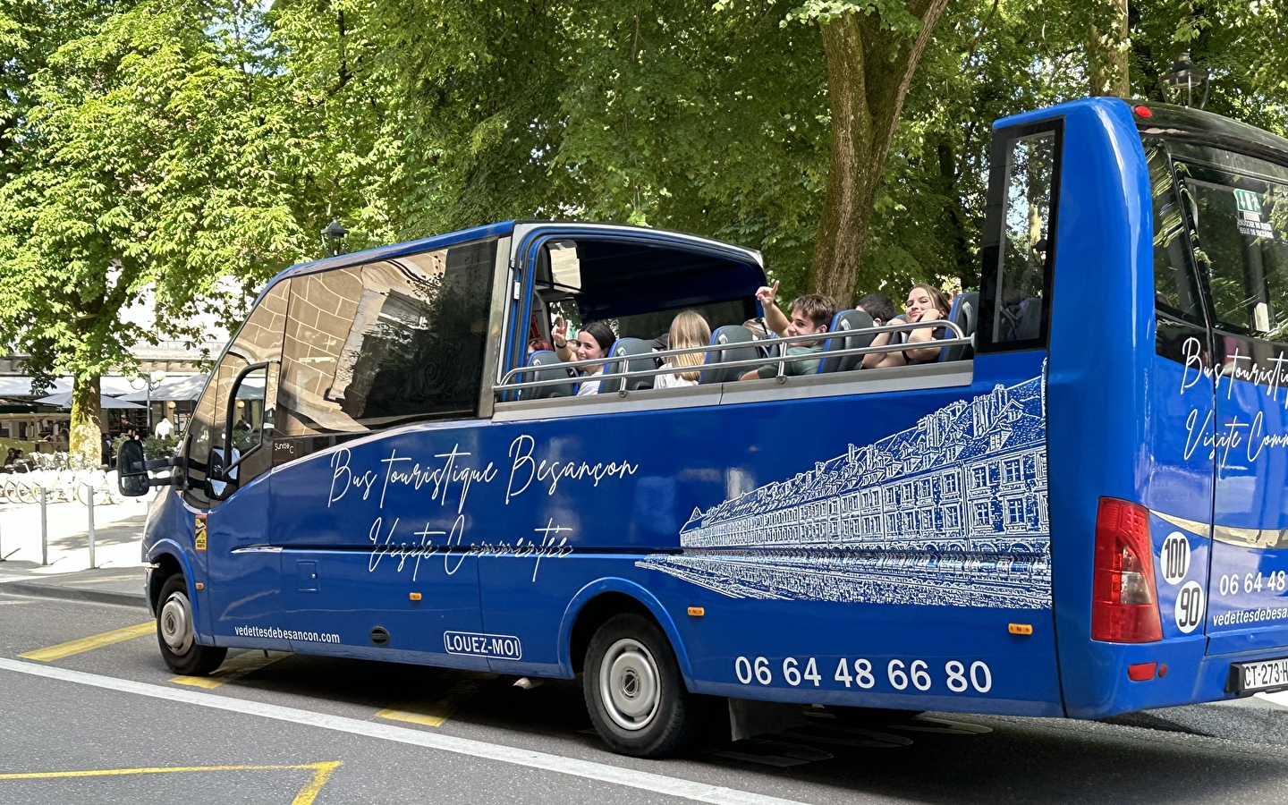 Bus Cabriolet Les Vedettes de Besançon
