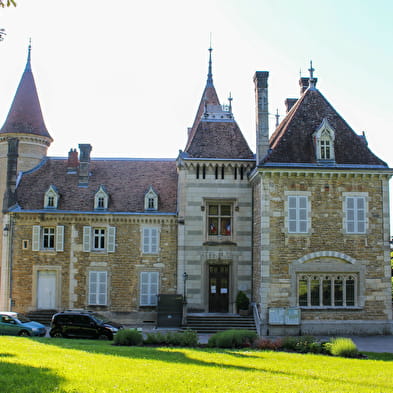 Village d'Ambronay