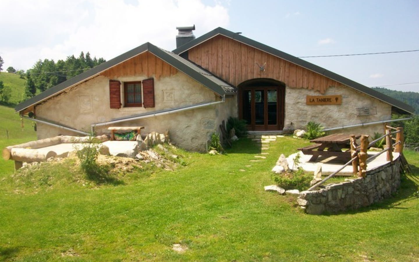 La Tanière