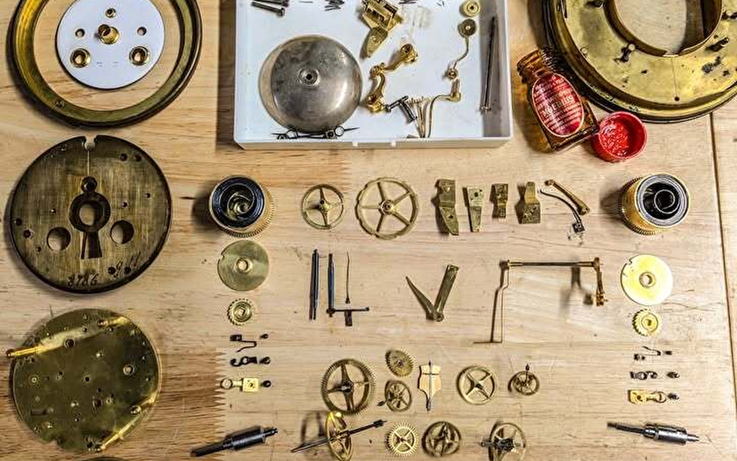 Horloger de Battant - Atelier 