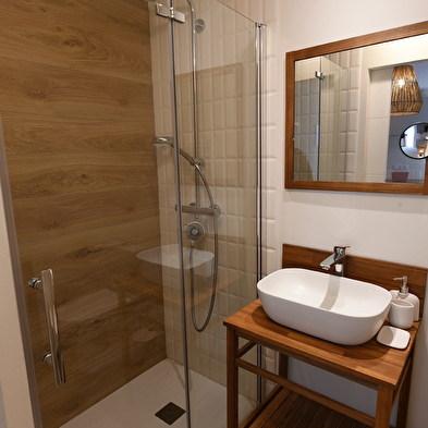 Appart Hôtel La Source Suran