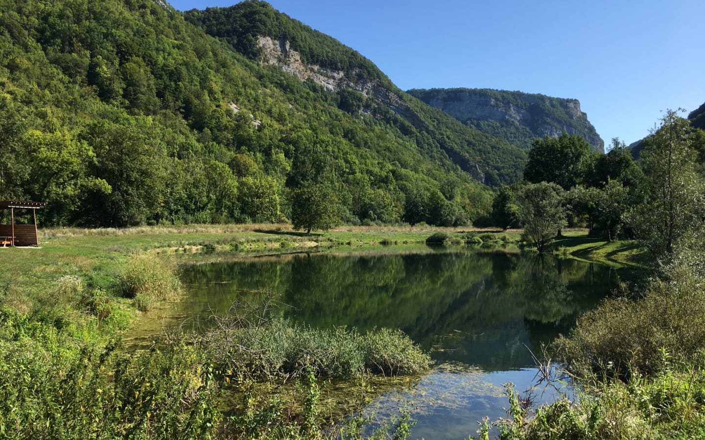 Pêche dans le plan d'eau de Chaley