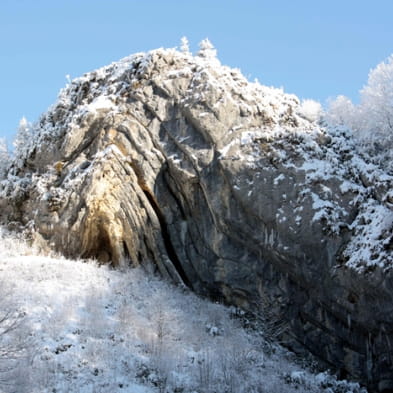 Le Chapeau de Gendarme (Saut du chien et cascade du Moulin d'Aval) 