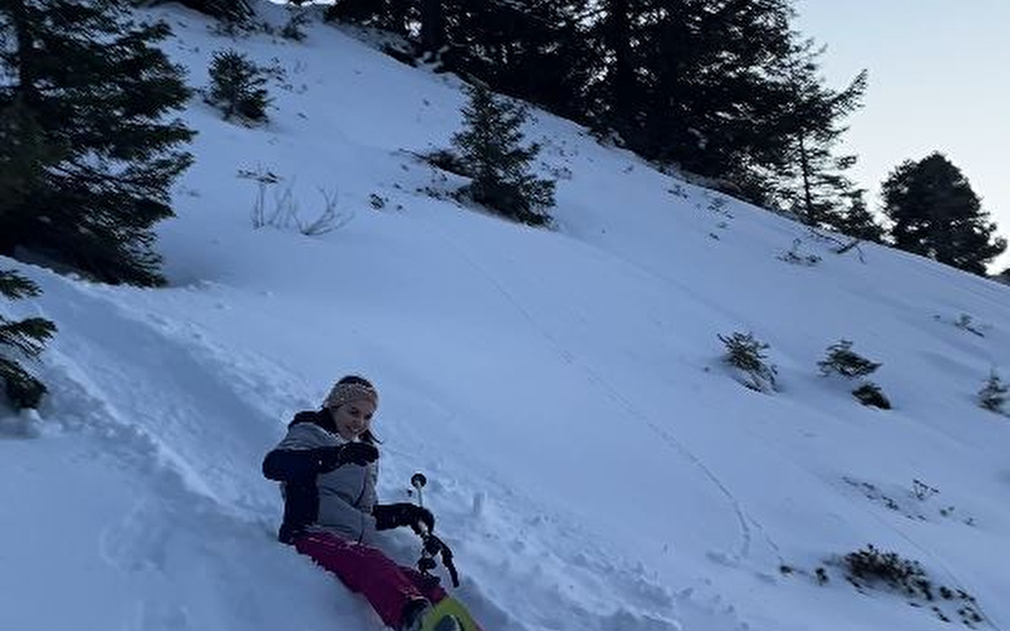 Randonnée et descente en luge à Menthières