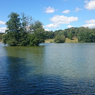 Domaine de pêche à l'étang de la Grange du Pin