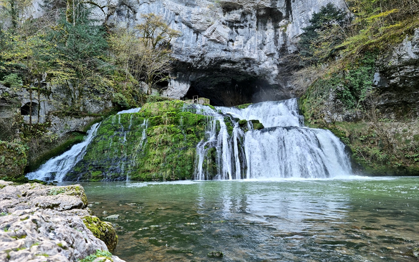 Sentier Courbet 5 : Le Lison et ses sources