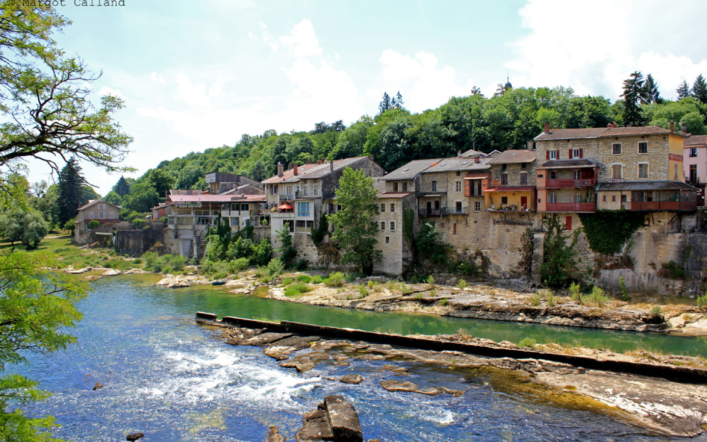 Neuville-sur-Ain