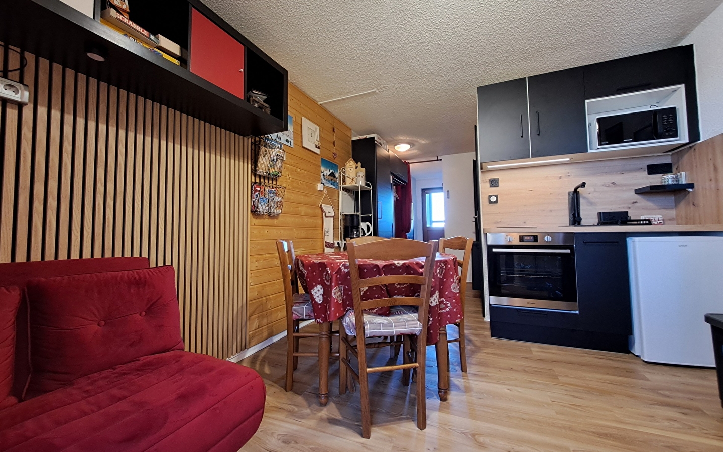 Les Crêtets - Studio mezzanine en résidence - R432BOUR00