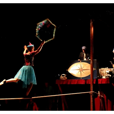 Cap' spectacle de cirque sous chapiteau
