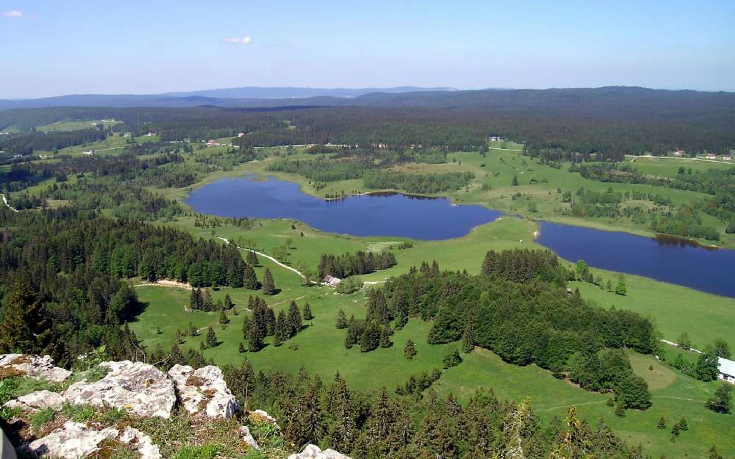 Roche Bernard et Tour des Lacs