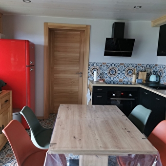 Gite Au Chalet - GRAND'COMBE-CHATELEU