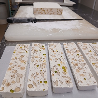 Maison Neufcoeur - apiculteur et confiseure