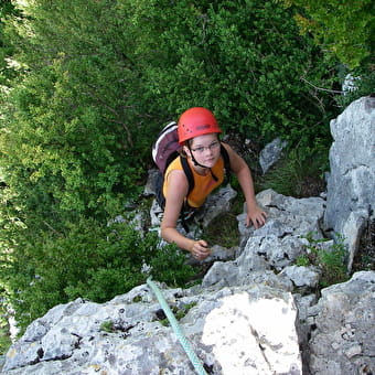 Sentier du vertige avec Canyoning émotions - HAUTECOURT-ROMANECHE