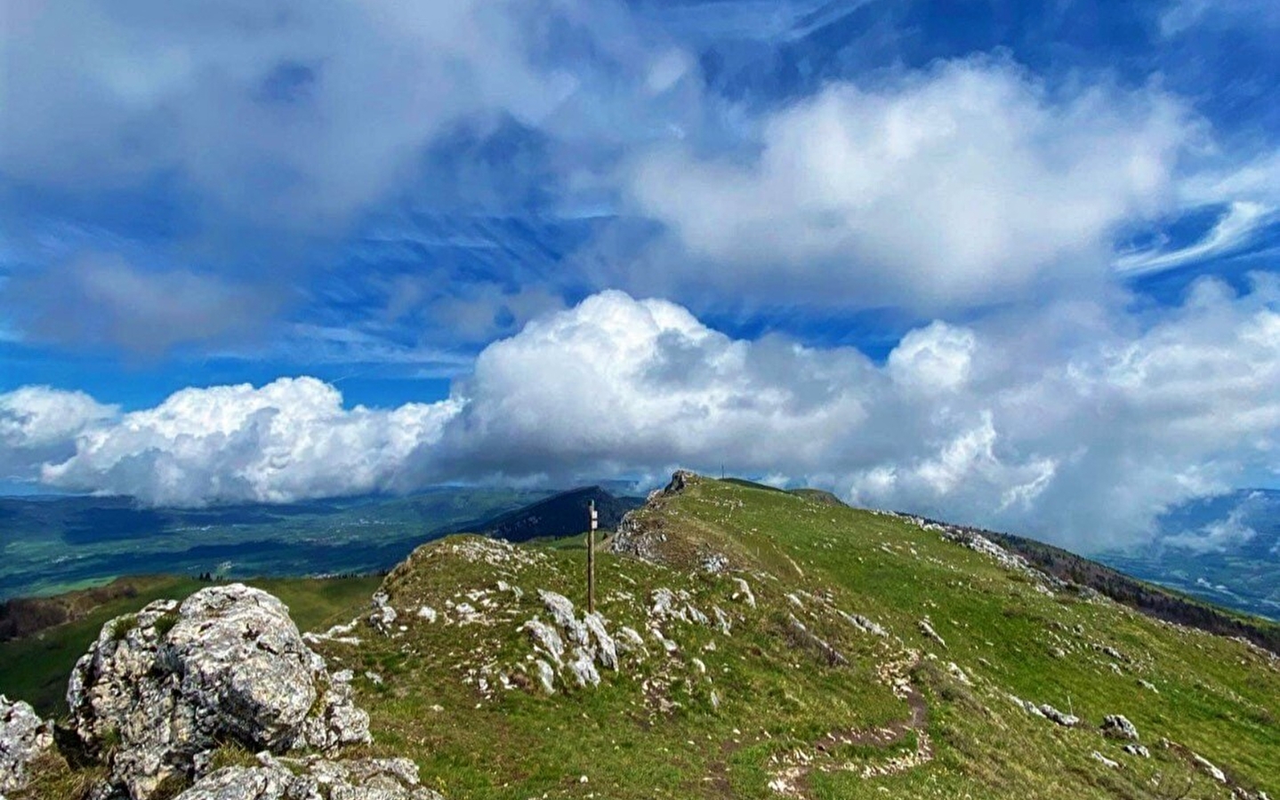 Randonnée pédestre : Circuit des crêtes du Grand Colombier