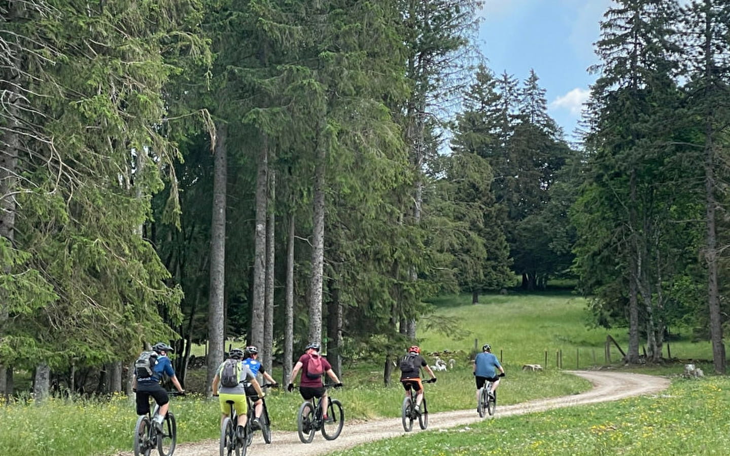 Randonnée accompagnée Franco-Suisse en VTTAE