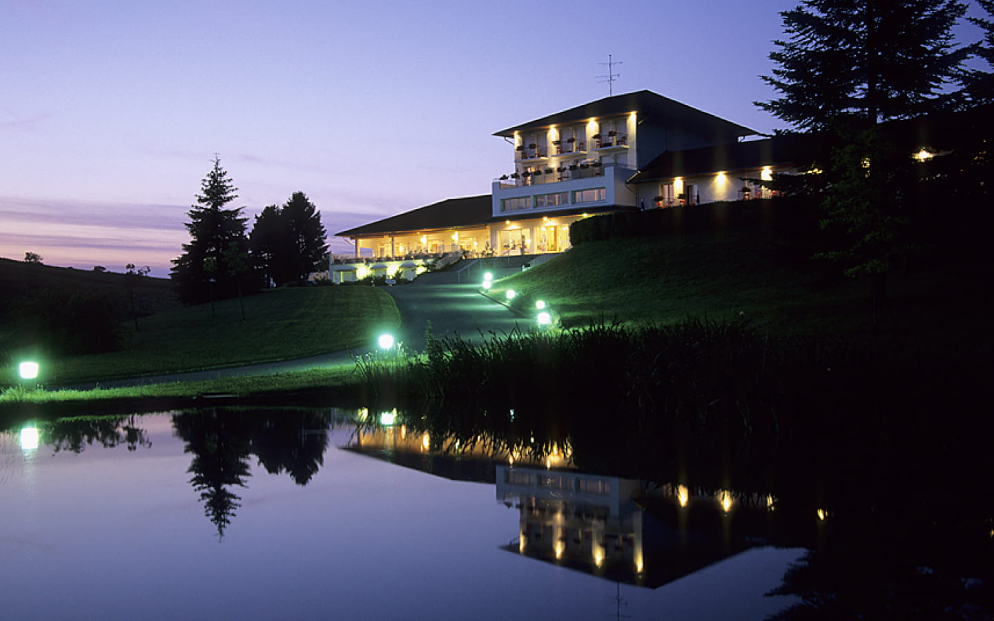 Hôtel restaurant - le Domaine du Revermont