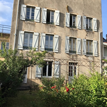 Les Gîtes des Caves de la Reine Jeanne - ARBOIS