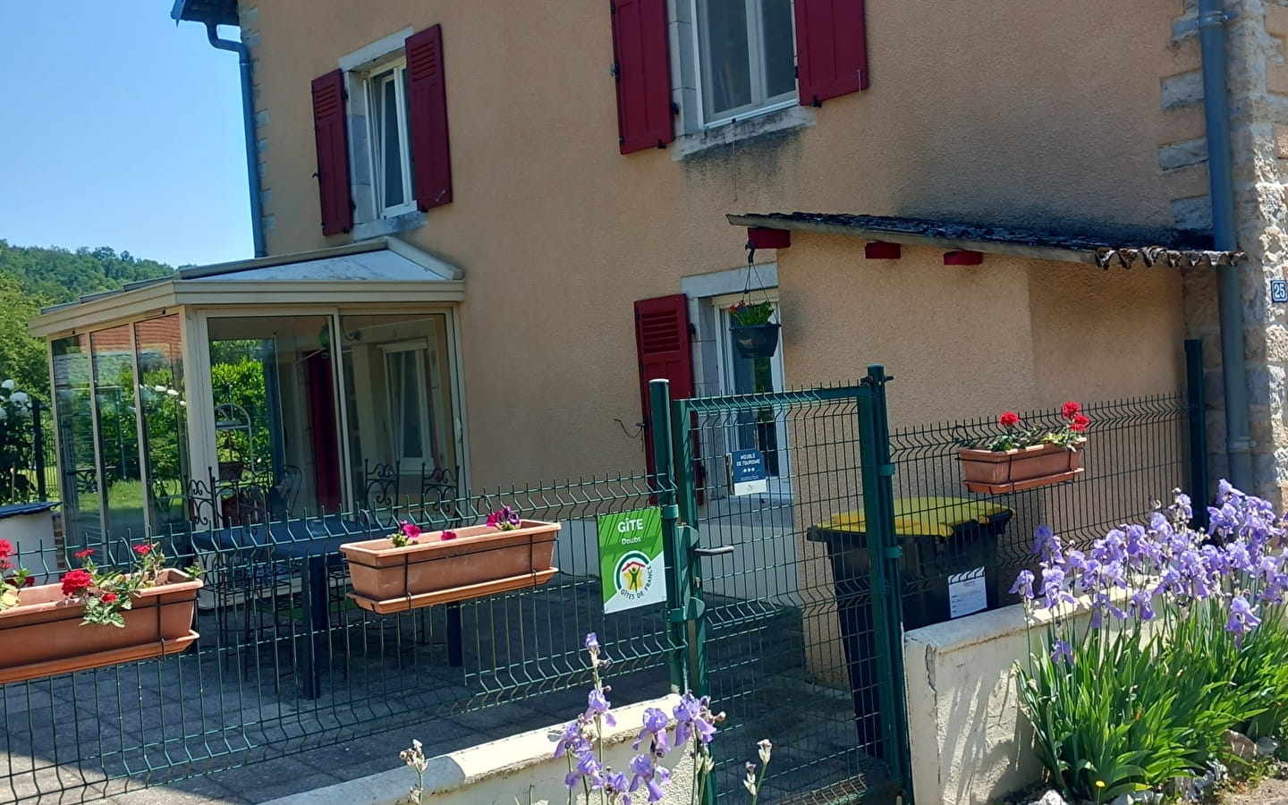 Gîte Les Pivoines Blanches