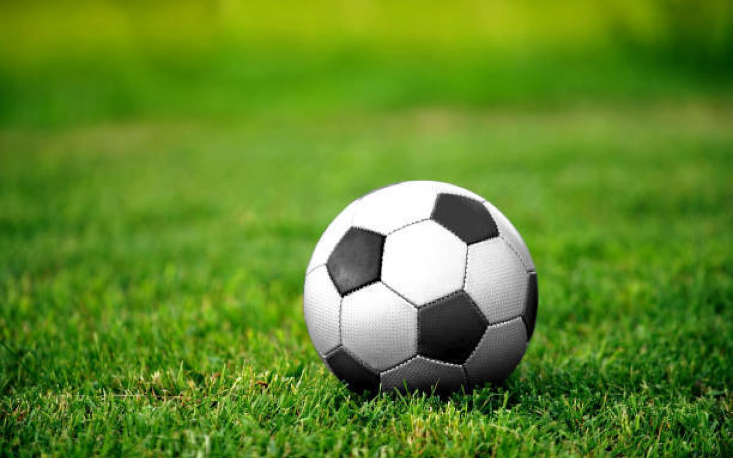 Tournoi de foot amical : Cressieu VS Andert-et-Condon