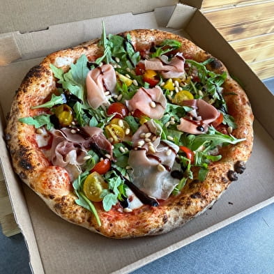 Pizza Napolitaine - Ichiban Pizza