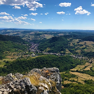 Salins les Bains et le Mont Poupet