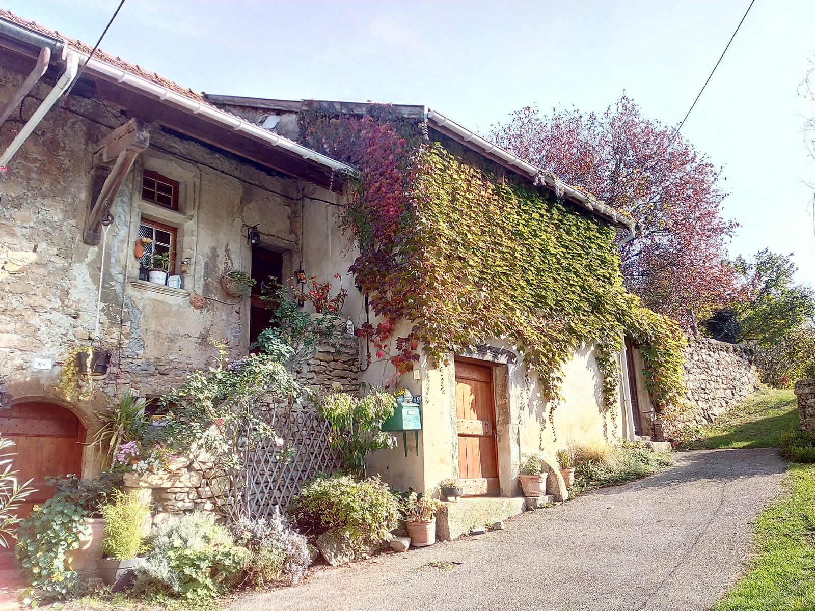 Village de Villebois Montagnes du Jura