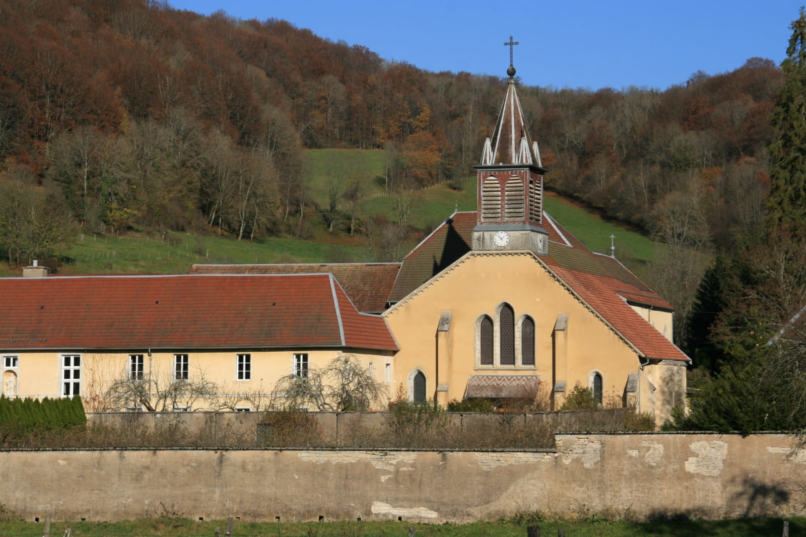 Abbaye NotreDame de la GrâceDieu Montagnes du Jura