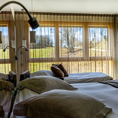 Hôtel L'Etang Du Moulin by Céline