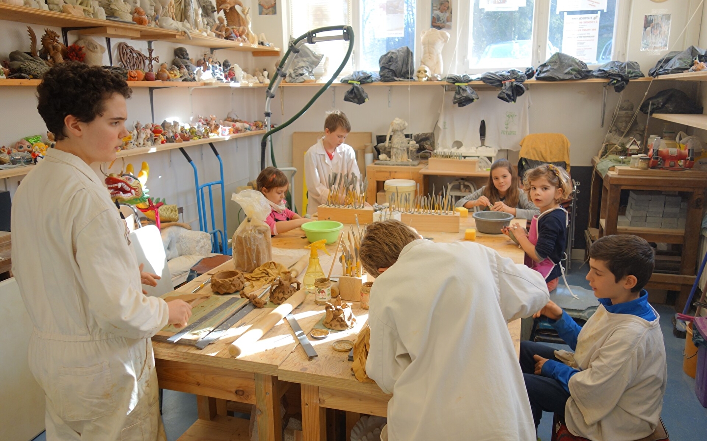 Stage de sculpture sur pierre et/ou modelage en terre à Pâques pour enfants et adultes